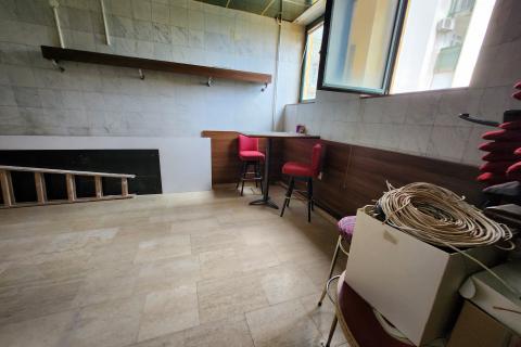 Rijeka, Turnić - priprema hrane ili dr. poslovna djelatnost 25 m2