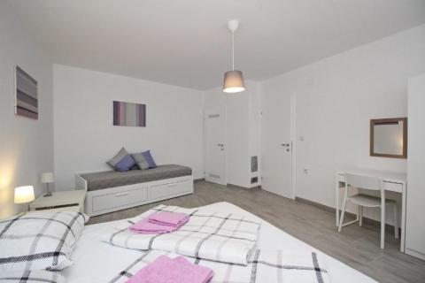 Дом Baška, 240m2