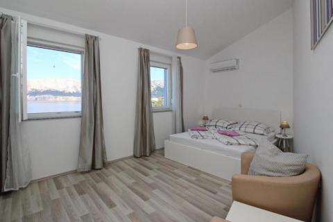Дом Baška, 240m2