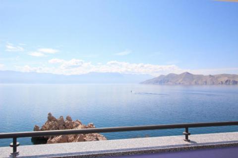 Дом Baška, 240m2