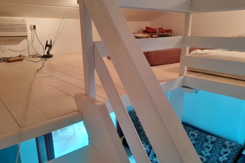 Istra,Barbariga,apartman sa zatvorenom lođom