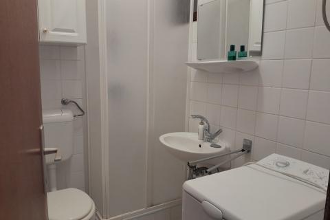 Istra,Barbariga,apartman sa zatvorenom lođom