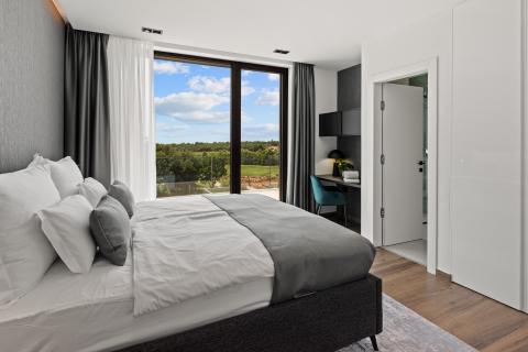 Poreč okolica, samostojeća vila prekrasnog pogleda