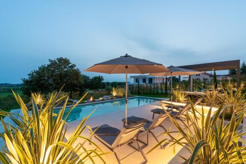 Poreč okolica, samostojeća vila prekrasnog pogleda