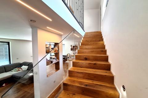 OPATIJA, BREGI - obiteljska kuća s bazenom