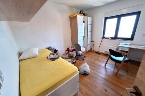 OPATIJA, BREGI - obiteljska kuća s bazenom