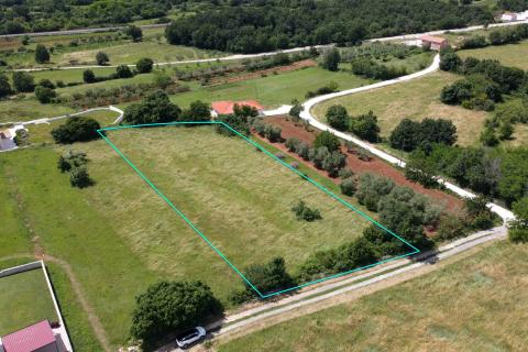 Stavbno zemljišče Maružini, Kanfanar, 3.292m2