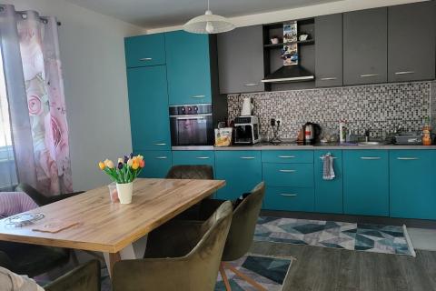 Velika Gorica, Donje Podotočje, kuća 200 m2 sa dvorišnicom