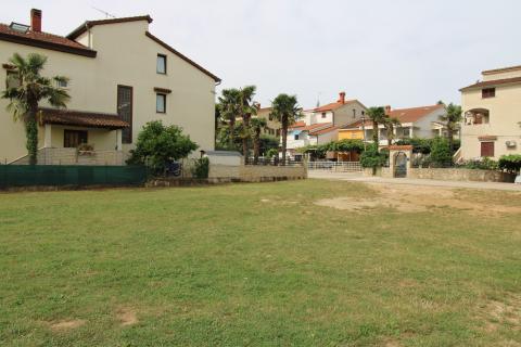 Земельный участок строительного назначения Funtana, 873m2