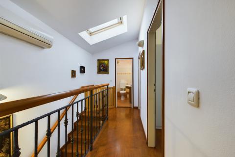 Istra, Barban okolica-renovirana kamena kuća s bazenom