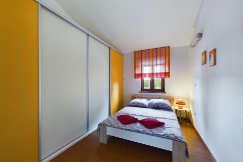 Istra, Barban okolica-renovirana kamena kuća s bazenom