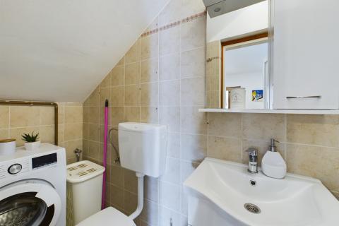 Istra, Barban okolica-renovirana kamena kuća s bazenom