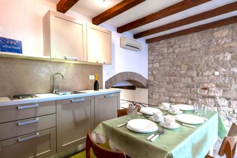 Rovinj,renovirana kućau starom gradu