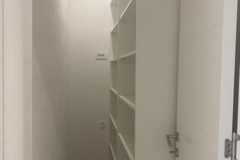 Stan 1S+DB totalno renoviran, siri centar 