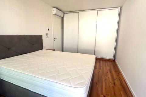 Istra, Novigrad-novogradnja, dvosobni stan s pogledom na more