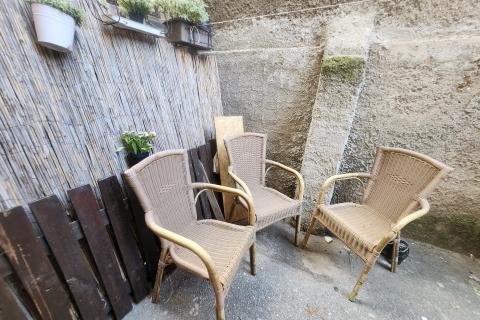 Rijeka, Centar - stan 1s+db i app u adaptiranom suterenu, u naravi 100m2  