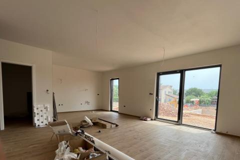 Poreč okolica, moderna dvojna kuća s bazenom