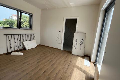 Poreč okolica, moderna dvojna kuća