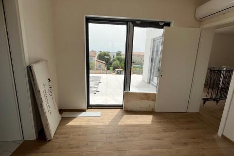 Poreč okolica, moderna dvojna kuća