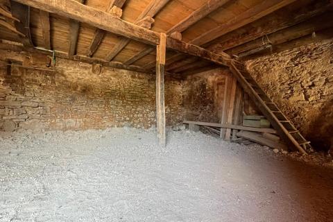 Istra-Karojba, autohtona useljiva  kuća u nizu