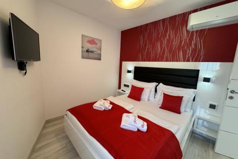 OTOK KRK,GRAD KRK-bliža okolica villa sa dva stana