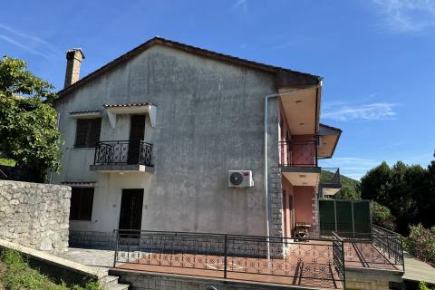 Hiša Opatija, 400m2