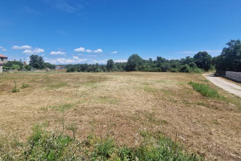 Istra, Šišan, građevinsko zemljište 1699 m2