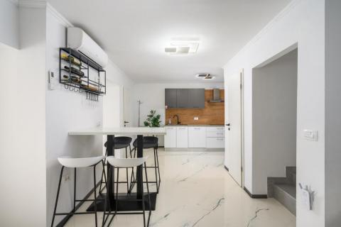 Huis Valkarin, Poreč, 204m2