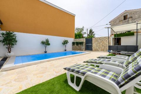 Huis Valkarin, Poreč, 204m2