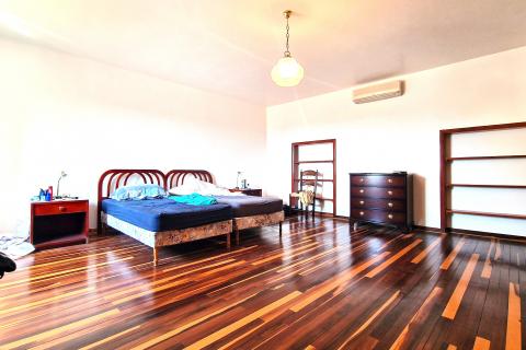 House Brtonigla, 600m2