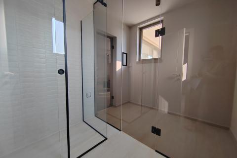 Otok Krk, nova villa s bazenom