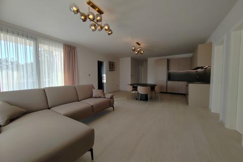 Otok Krk, nova villa s bazenom