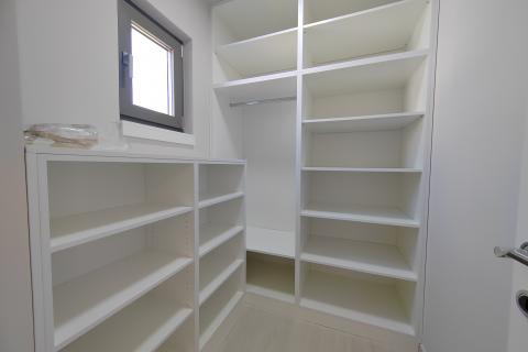 Otok Krk, nova villa sa bazenom na odličnoj lokaciji