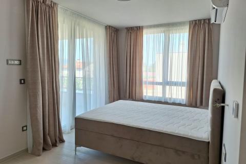 Otok Krk, nova villa sa bazenom na odličnoj lokaciji