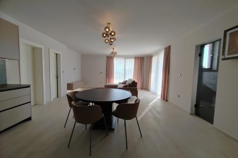 Otok Krk, villa u novogradnji s bazenom na odličnoj lokaciji