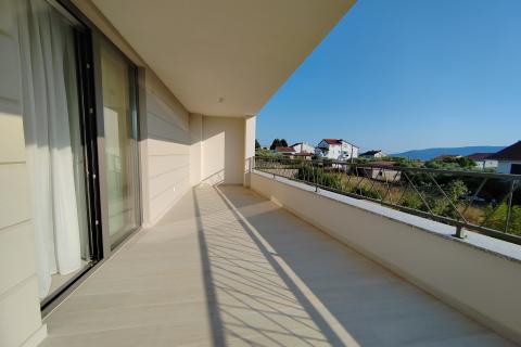 Otok Krk, villa u novogradnji s bazenom na odličnoj lokaciji