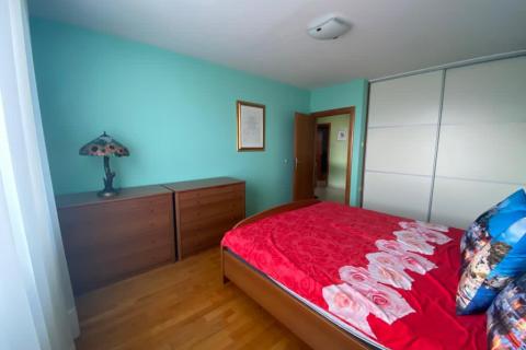 Kastav, Rešetari-trosoban stan s pogledom na more,parking