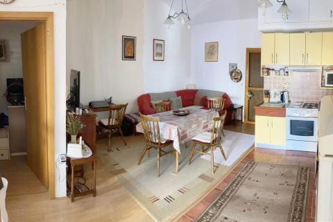 VRSAR, centar- kuća s 4 apartmana