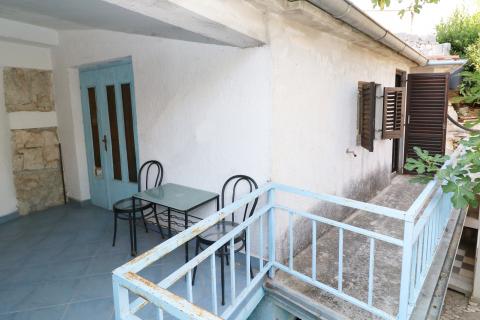 VRSAR, centar- kuća s dvorištem