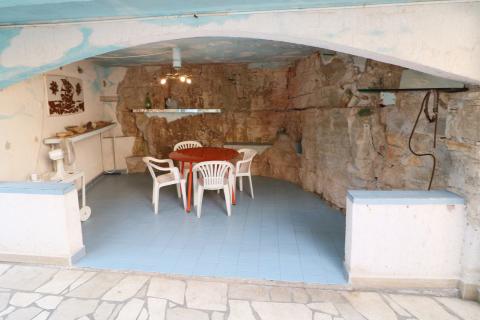 VRSAR, centar- kuća s dvorištem