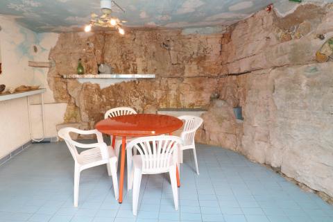 VRSAR, centar- kuća s dvorištem