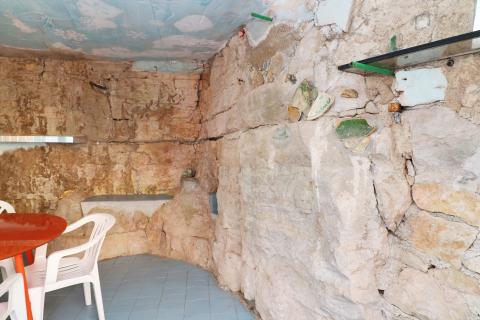 VRSAR, centar- kuća s dvorištem