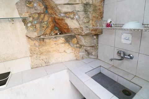 VRSAR, centar- kuća s dvorištem