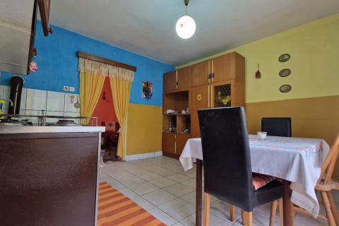 Huis Moravice, Vrbovsko, 510m2