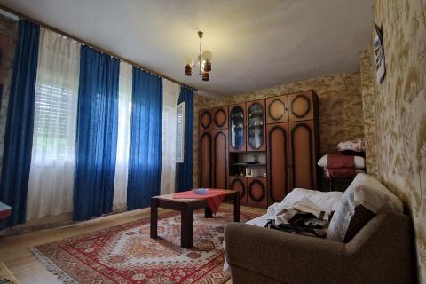 Huis Moravice, Vrbovsko, 510m2