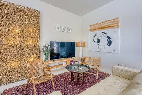 OTOK KRK-GRAD KRK,bliža okolica mode3rna villa na prodaju 