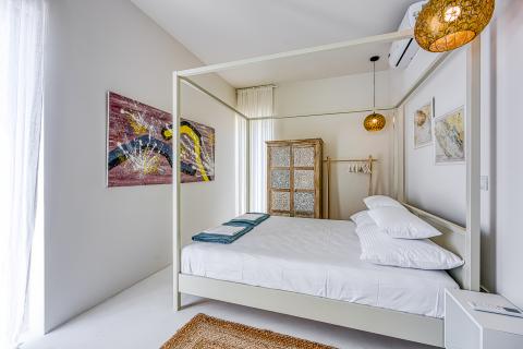 OTOK KRK-GRAD KRK,bliža okolica mode3rna villa na prodaju 