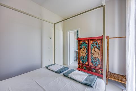 OTOK KRK-GRAD KRK,bliža okolica mode3rna villa na prodaju 