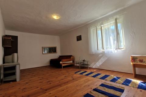 Hiša Blaževci, Vrbovsko, 370.000m2