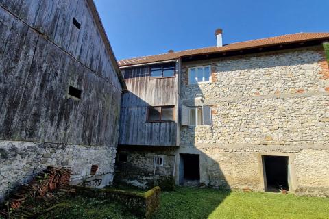 Hiša Blaževci, Vrbovsko, 370.000m2